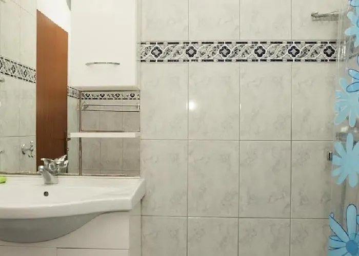 In With Sea View, Balcony, Air Conditioning, Wi-fi Apartment *
