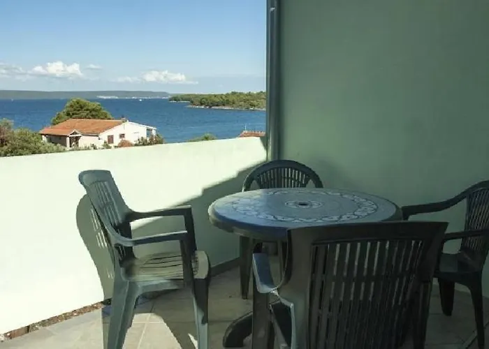 In With Sea View, Balcony, Air Conditioning, Wi-fi *