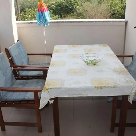 In With Sea View, Balcony, Air Conditioning, Wi-fi * Zdrelac