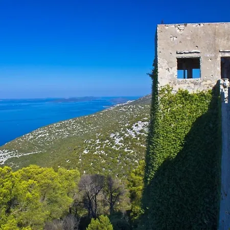 In With Sea View, Balcony, Air Conditioning, Wi-fi