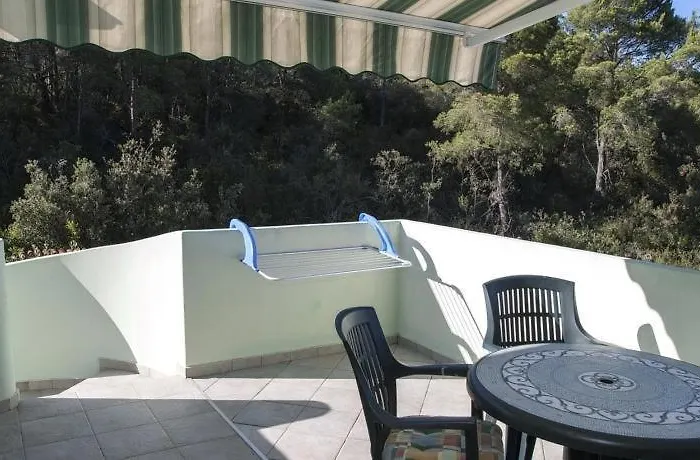 In With Sea View, Balcony, Air Conditioning, Wi-fi *