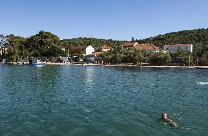 In With Sea View, Balcony, Air Conditioning, Wi-fi Apartman