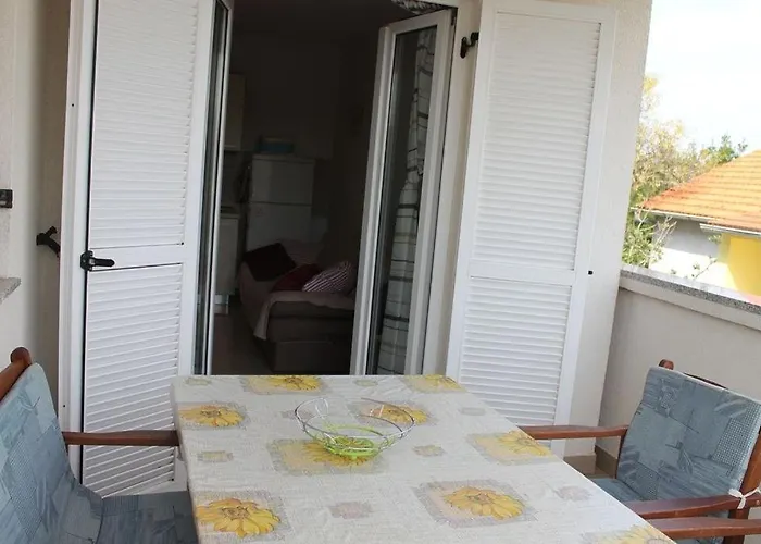 In With Sea View, Balcony, Air Conditioning, Wi-fi * Zdrelac