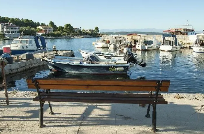 In With Sea View, Balcony, Air Conditioning, Wi-fi *