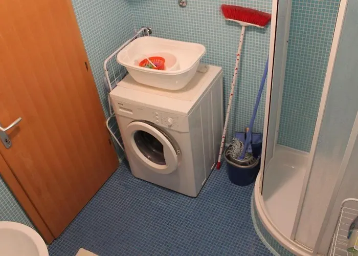 In With Sea View, Balcony, Air Conditioning, Wi-fi Apartman *