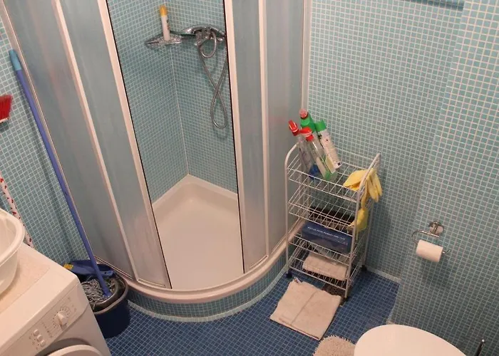 Apartman In With Sea View, Balcony, Air Conditioning, Wi-fi