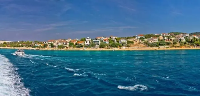 In With Sea View, Balcony, Air Conditioning, Wi-fi Apartman *